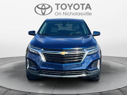Used 2023 Chevrolet Equinox LT w/ Driver Convenience Package image 9