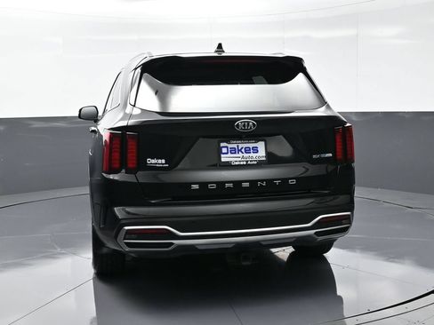 Used 2021 Kia Sorento EX FWD image 7