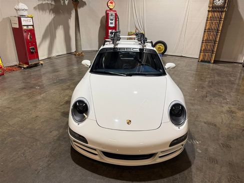 Used 2006 Porsche 911 image 8