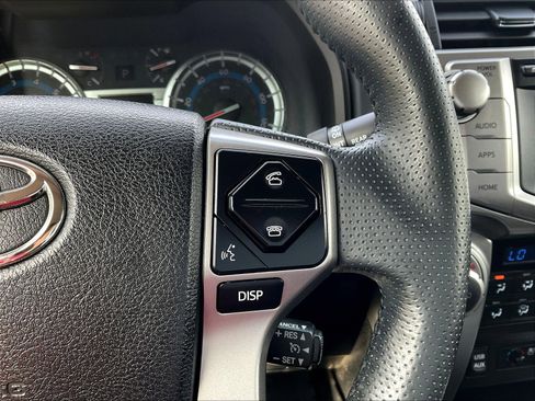 Used 2019 Toyota 4Runner Limited AWD/4WD image 12