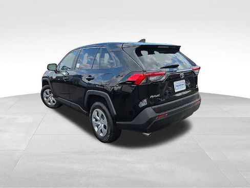 Used 2024 Toyota RAV4 LE AWD/4WD image 6