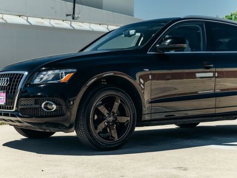 Used 2011 Audi Q5 3.2 Premium Plus w/ Audi MMI Navigation Plus Pkg image 56