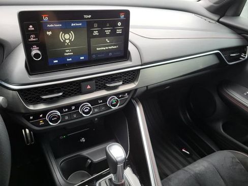 Used 2025 Acura ADX A-Spec image 21