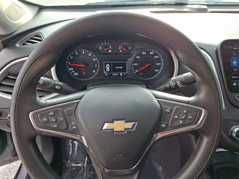 Used 2024 Chevrolet Malibu LT image 19