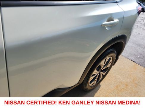 Certified 2023 Nissan Rogue SV AWD/4WD image 12
