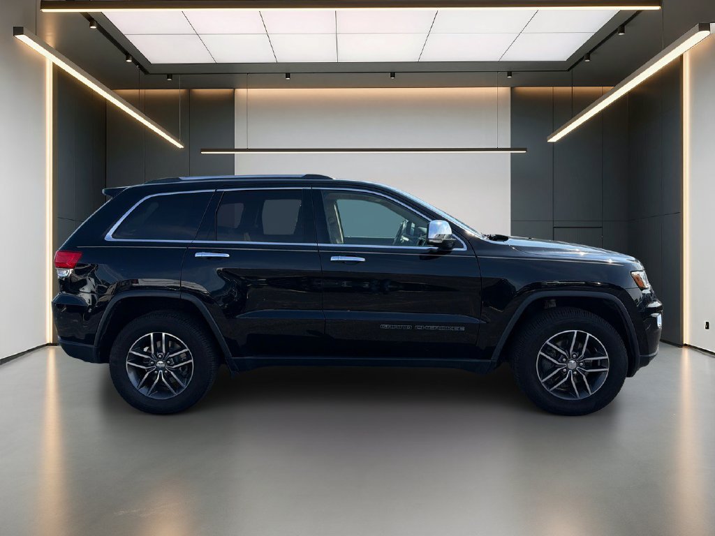 Used 2017 Jeep Grand Cherokee Limited w/ Luxury Group II RWD image 7
