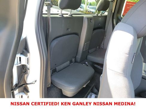 Used 2022 Nissan Frontier S RWD image 39
