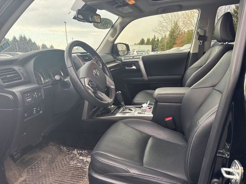 Used 2023 Toyota 4Runner Limited image 10