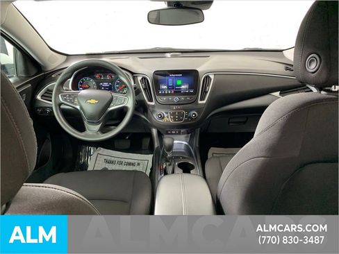 Used 2024 Chevrolet Malibu LT image 34
