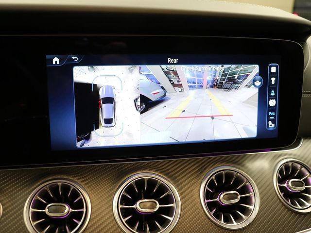 Used 2025 Mercedes-Benz AMG GT 63 image 28