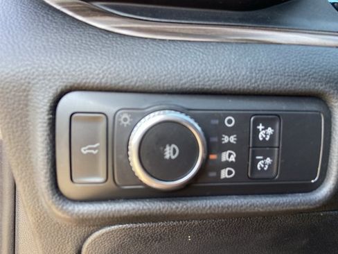 Used 2021 Ford Explorer Limited w/ Equipment Group 301A RWD image 46
