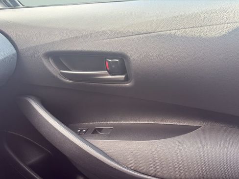 Used 2025 Toyota Corolla LE FWD image 16