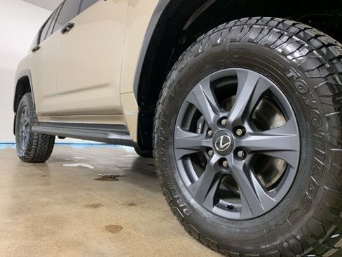 Used 2025 Lexus LX 700h Overtrail image 6