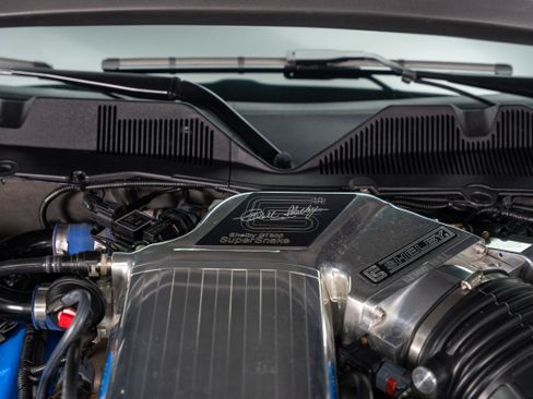 Used 2012 Ford Mustang Shelby GT500 w/ Electronics Pkg RWD image 44