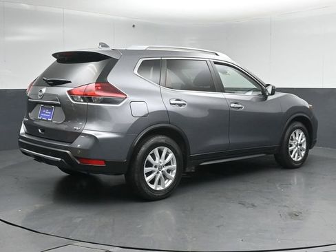 Used 2020 Nissan Rogue SV FWD image 7