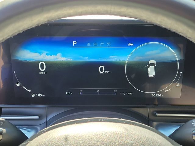 Used 2024 Kia Carnival FWD image 23