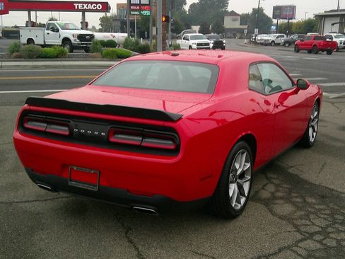 Used 2023 Dodge Challenger GT image 7