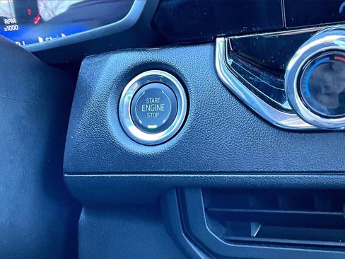 Used 2025 Chevrolet Colorado Trail Boss image 27