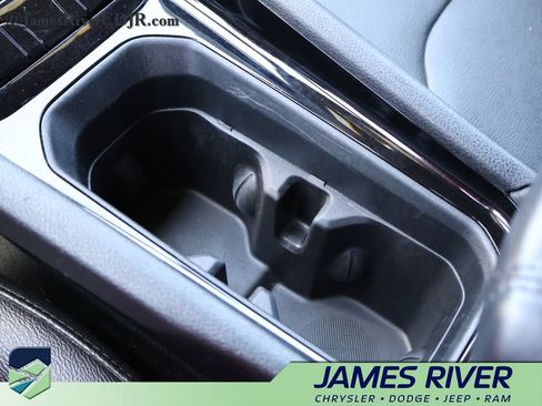 Used 2025 Jeep Compass Limited AWD/4WD image 37