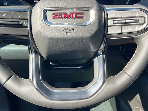 New 2026 GMC Canyon AT4 w/ Technology Plus Package AWD/4WD image 25