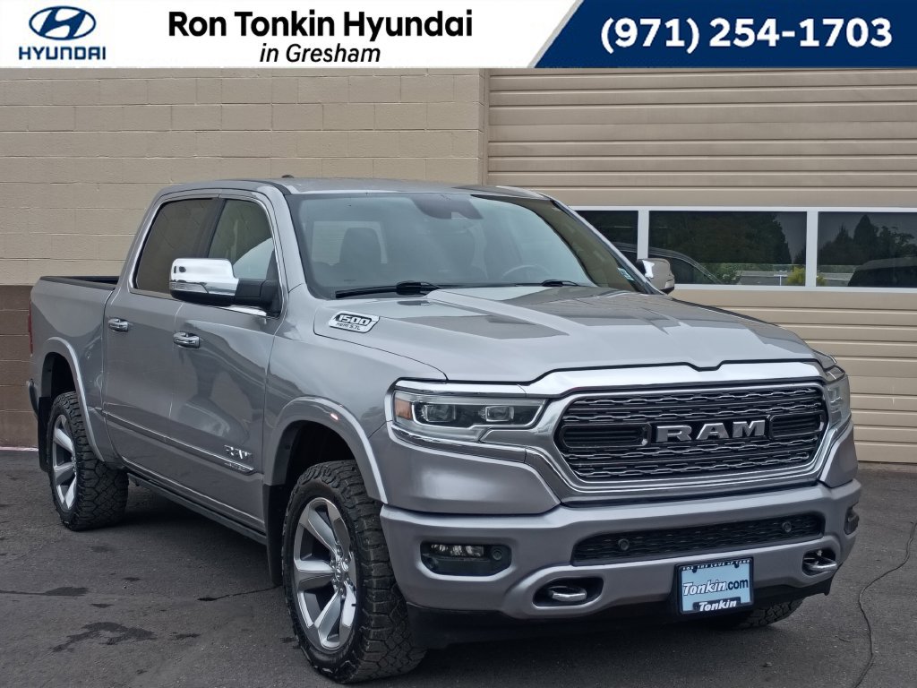 Used 2022 RAM 1500 Limited w/ Body-Colour Bumper Group AWD/4WD image 1