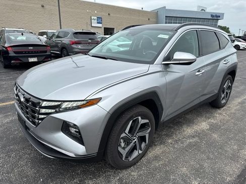 Certified 2024 Hyundai Tucson Limited AWD/4WD image 7