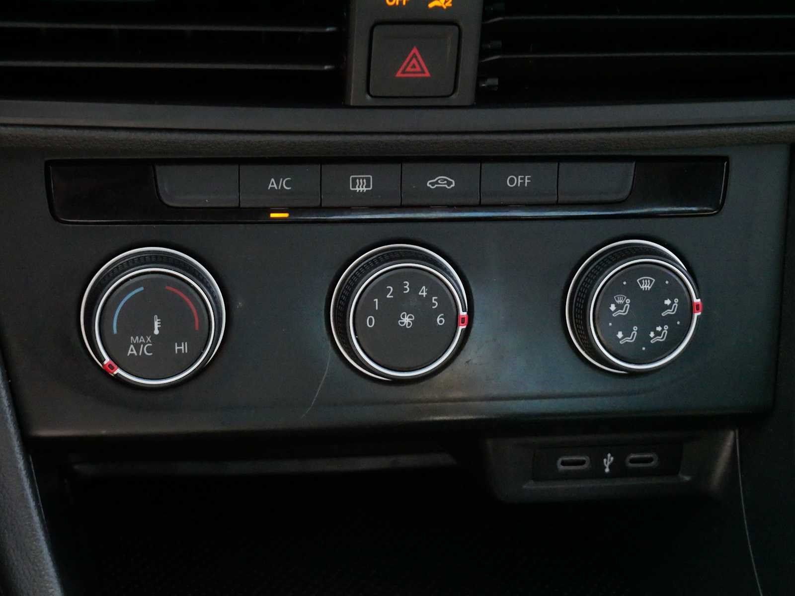 Certified 2020 Volkswagen Jetta S FWD image 23
