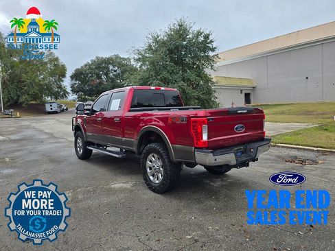 Used 2017 Ford F250 Lariat w/ Chrome Package image 3