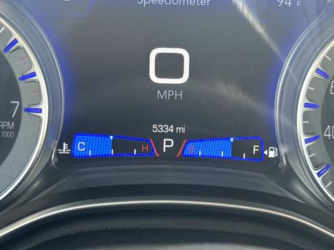 Certified 2023 Chrysler 300 Touring L w/ Popular Equipment Group image 27