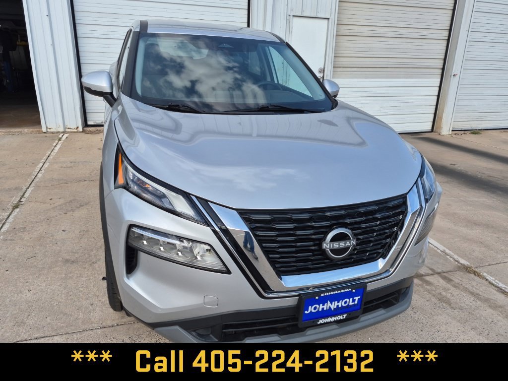 Used 2023 Nissan Rogue SV FWD image 27