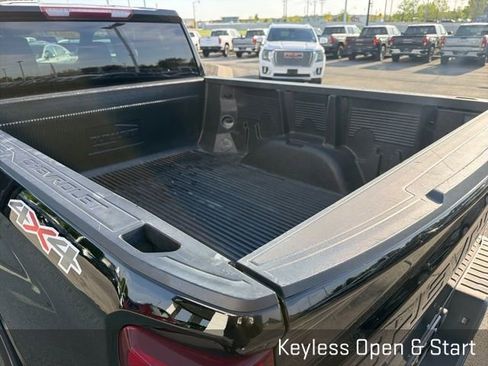 Used 2021 Chevrolet Silverado 1500 RST image 30