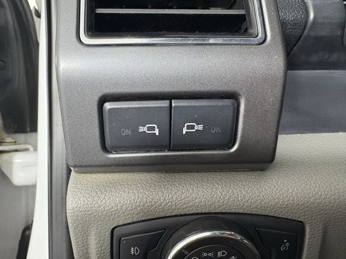 Used 2019 Ford F250 XLT w/ XLT Premium Package image 18