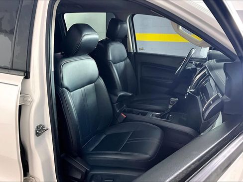 Used 2020 Ford Ranger Lariat w/ Equipment Group 501A Mid image 9