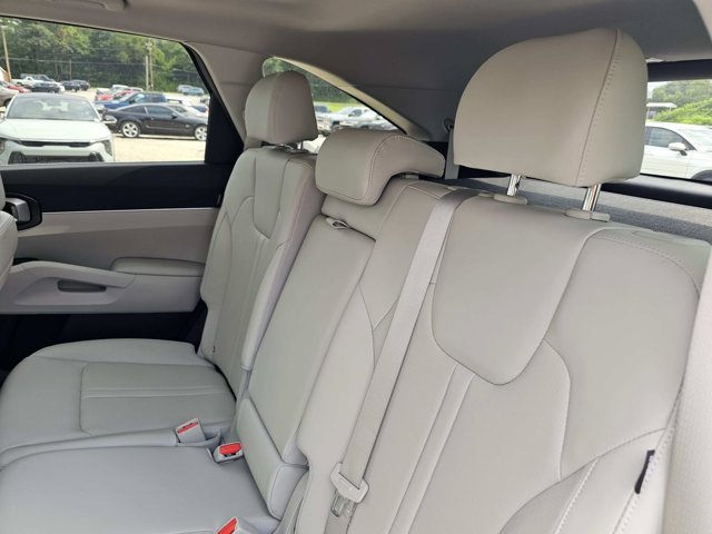 Used 2025 Kia Sorento S w/ Panoramic Sunroof Package FWD image 33