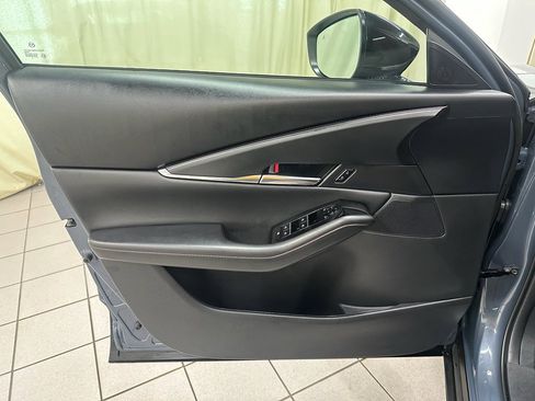 Used 2025 MAZDA CX-30 AWD 2.5 S w/ Preferred Package image 32