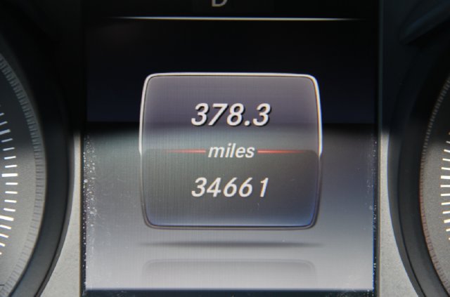 Used 2019 Mercedes-Benz GLC 300 4MATIC image 25