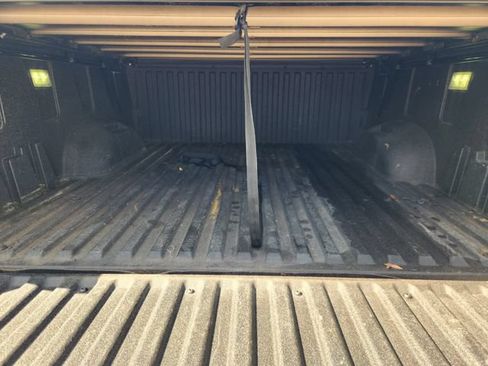 Used 2023 Toyota Tundra Limited AWD/4WD image 22