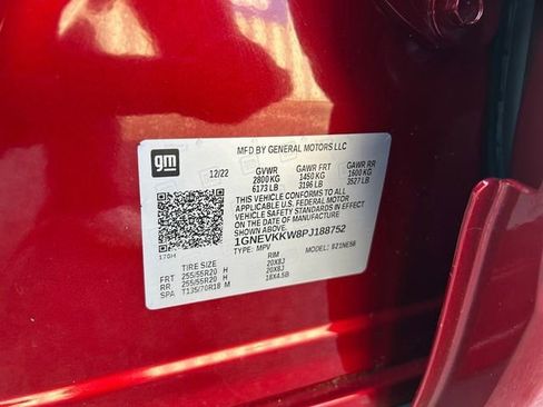 Used 2023 Chevrolet Traverse Premier image 33