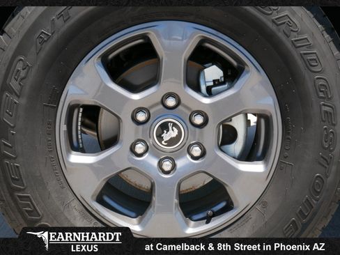 Used 2024 Ford Bronco Big Bend AWD/4WD image 17