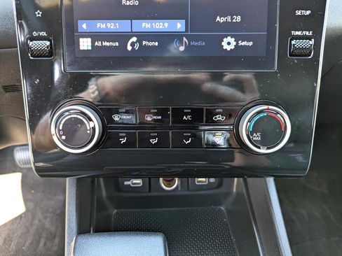 Used 2022 Hyundai Santa Cruz SE AWD/4WD image 23