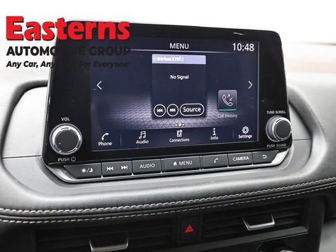 Used 2023 Nissan Rogue S AWD/4WD image 19