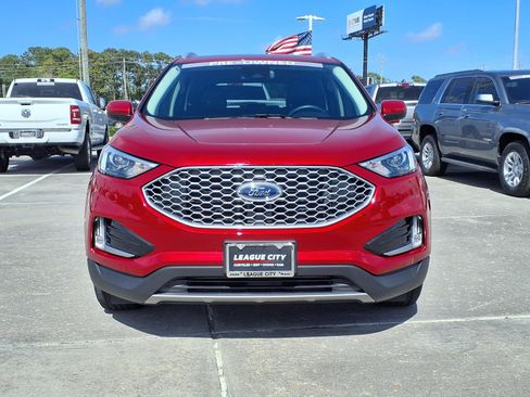 Used 2024 Ford Edge SEL w/ Convenience Package image 5