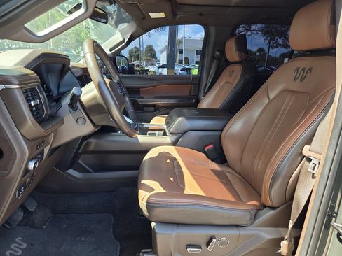 Used 2022 Ford Expedition King Ranch RWD image 14