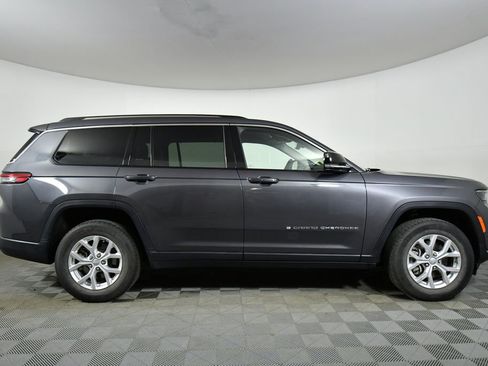 Used 2023 Jeep Grand Cherokee L Limited w/ Luxury Tech Group II AWD/4WD image 15