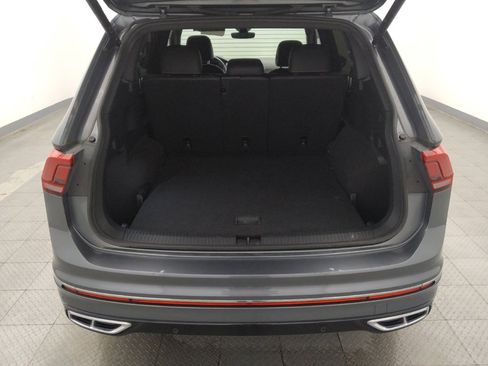Used 2023 Volkswagen Tiguan SEL R-Line AWD/4WD image 29