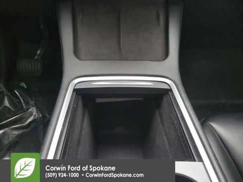 Used 2025 Tesla Model Y Long Range image 30