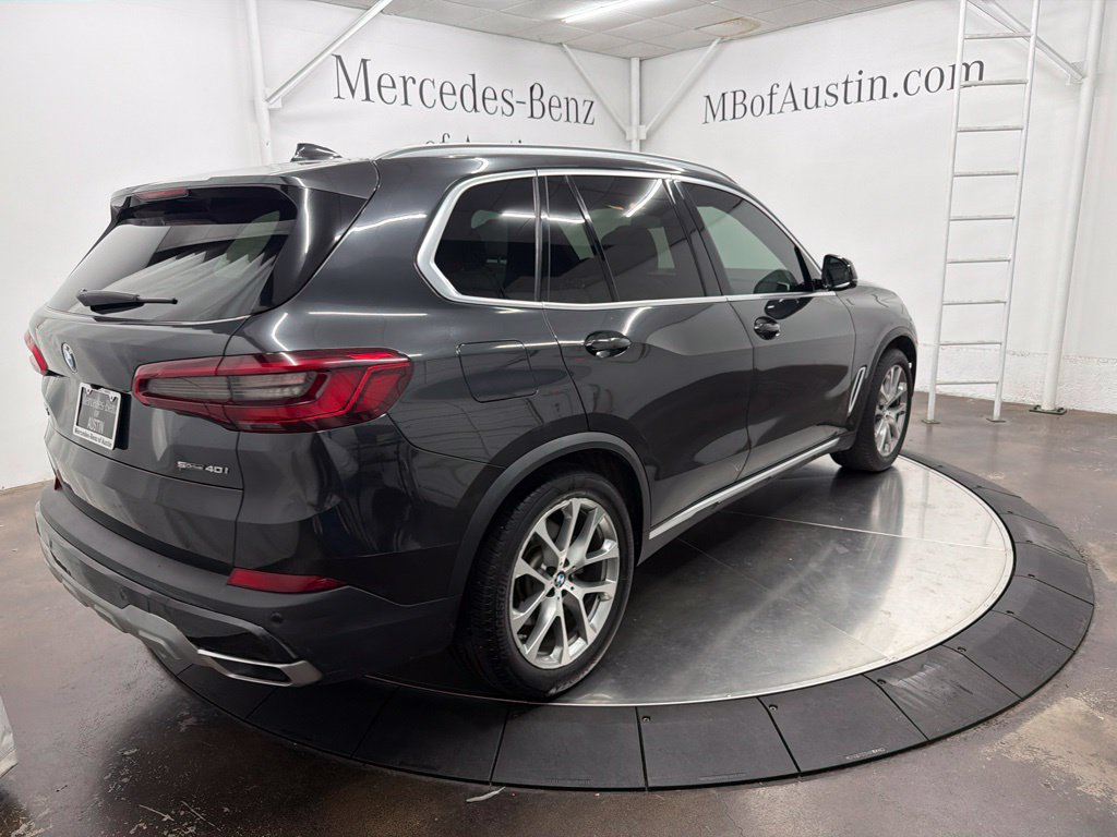 Used 2020 BMW X5 sDrive40i w/ Luxury Seating Package RWD image 7