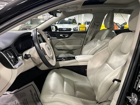 Certified 2023 Volvo S60 T8 Plus w/ Climate Package AWD/4WD image 10
