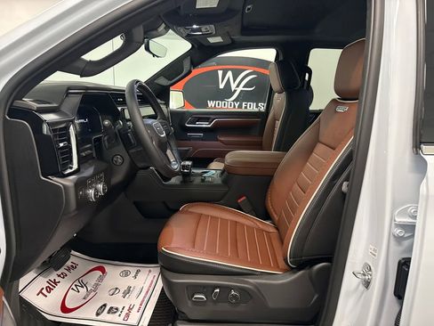 New 2026 GMC Sierra 1500 Denali Ultimate AWD/4WD image 8