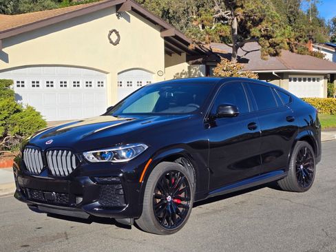 Used 2023 BMW X6 M50i w/ Executive Package image 11